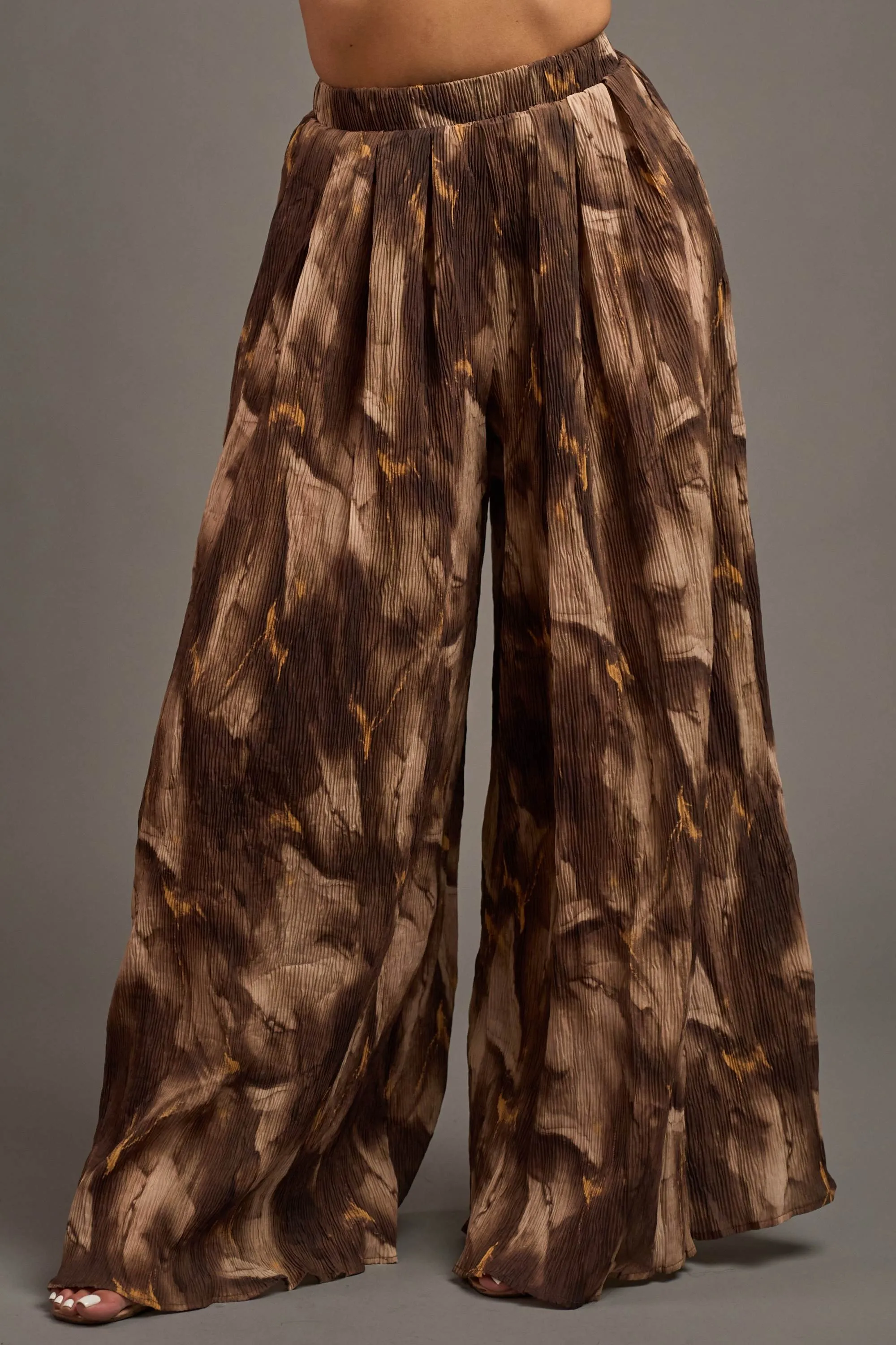 LUXE MARBLE PRINT PLEATED TUBE TOP & PANTS SET