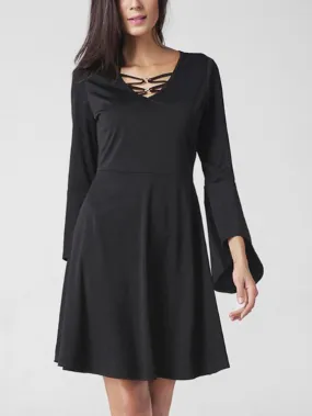 Wholesale Black V-Neck Long Sleeve Plain Lace-Up Midi Dress