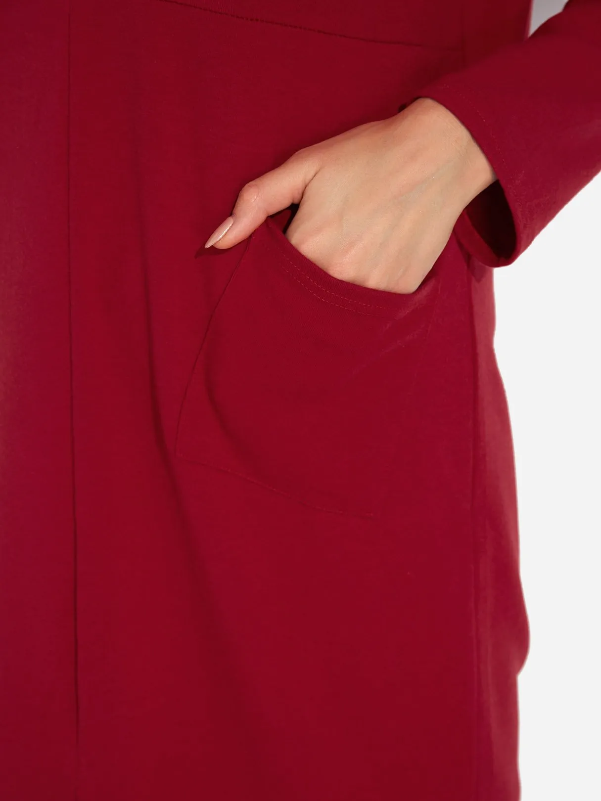 Wholesale Roll Neck Side Pockets Long Sleeve Slit Hem Burgundy Midi Dress